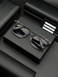 Alternative view of عینک برند ری بن فراری کد (32) ray-ban ferrari