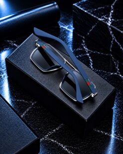 Alternative view of عینک برند گوچی با لنز ضداشعه یووی400 کد(0963) GUCCi